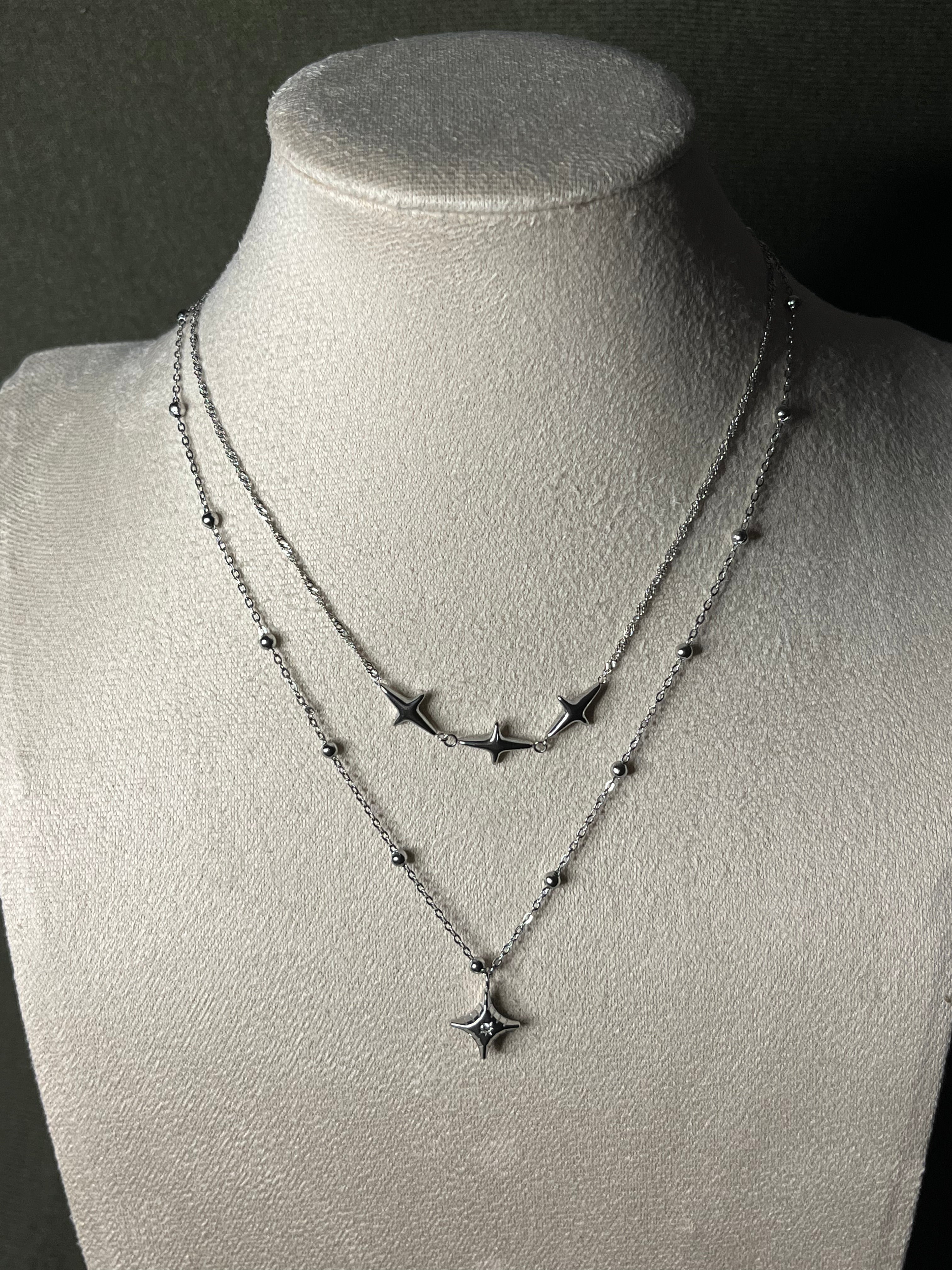 Collier Ava